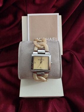 Michael Kors Cream Chain-Link Square Dial Bracelet Watch